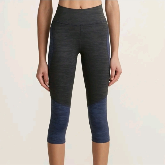 Outdoor Voices Cropped Legging Heathered Blue Gray Small Tech Sweat Two-Tone - Picture 2 of 9